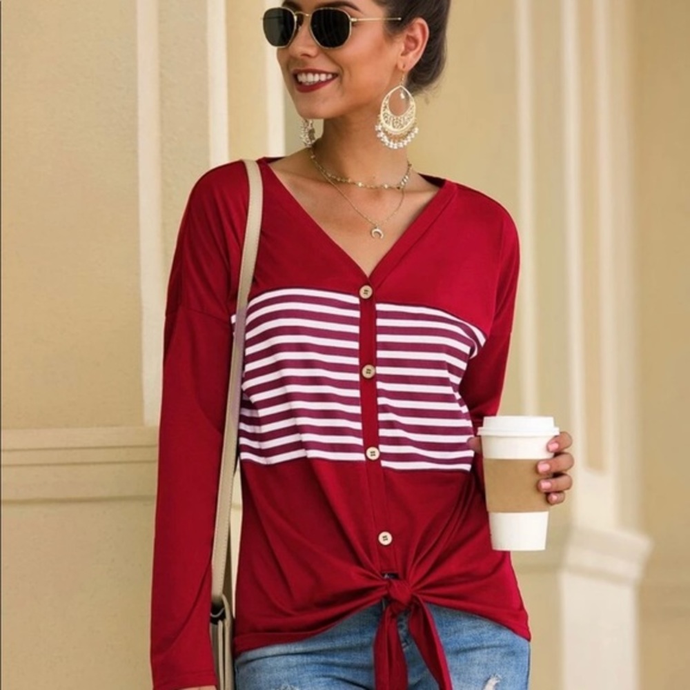 NWOT Striped Knot Hem Top